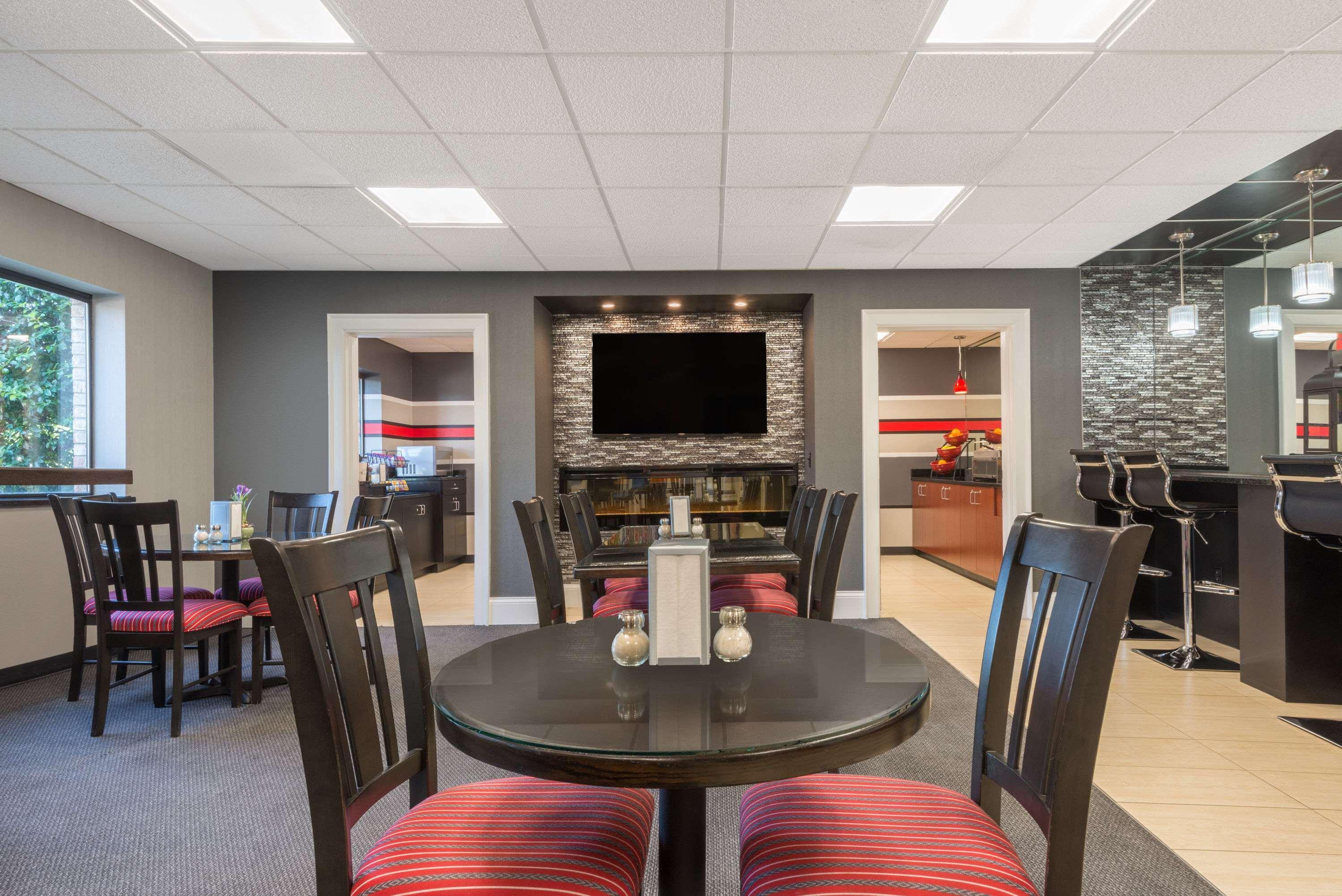 Ramada By Wyndham Ashland 3* Catlettsburg