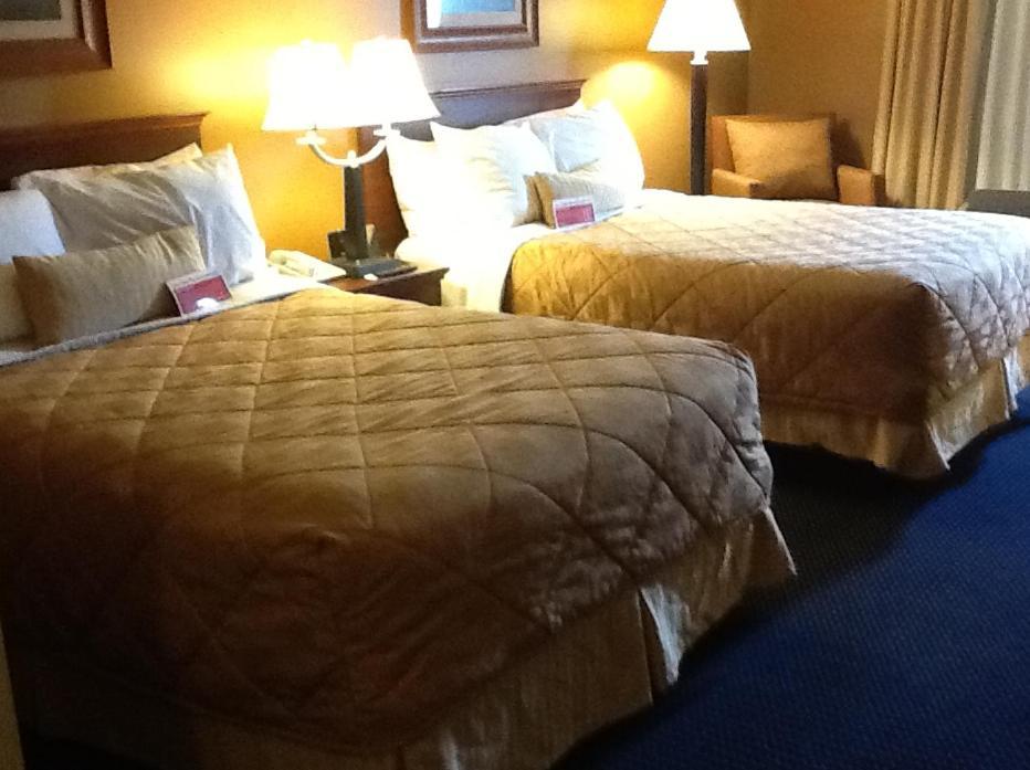 Hotel Ramada By Wyndham Ashland
