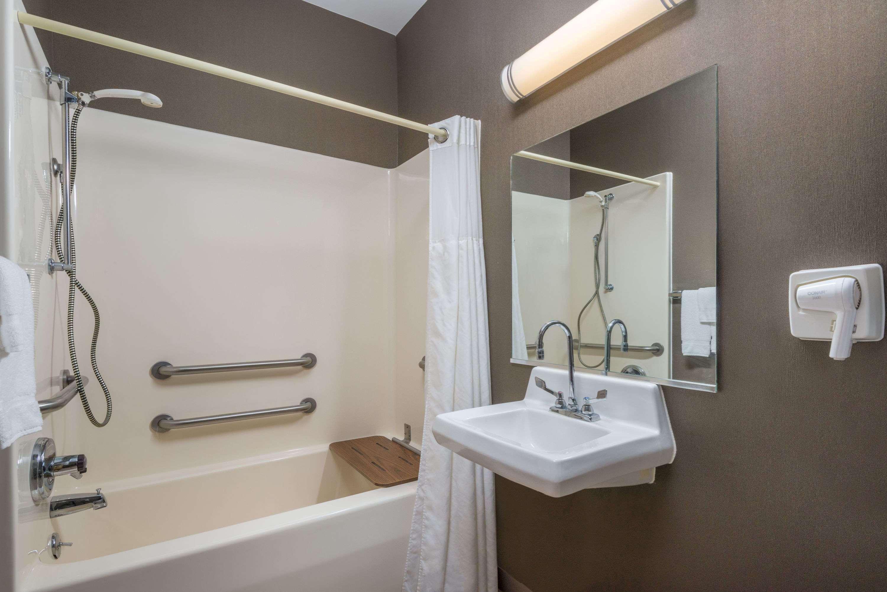 Ramada Ashland-catlettsburg 3*